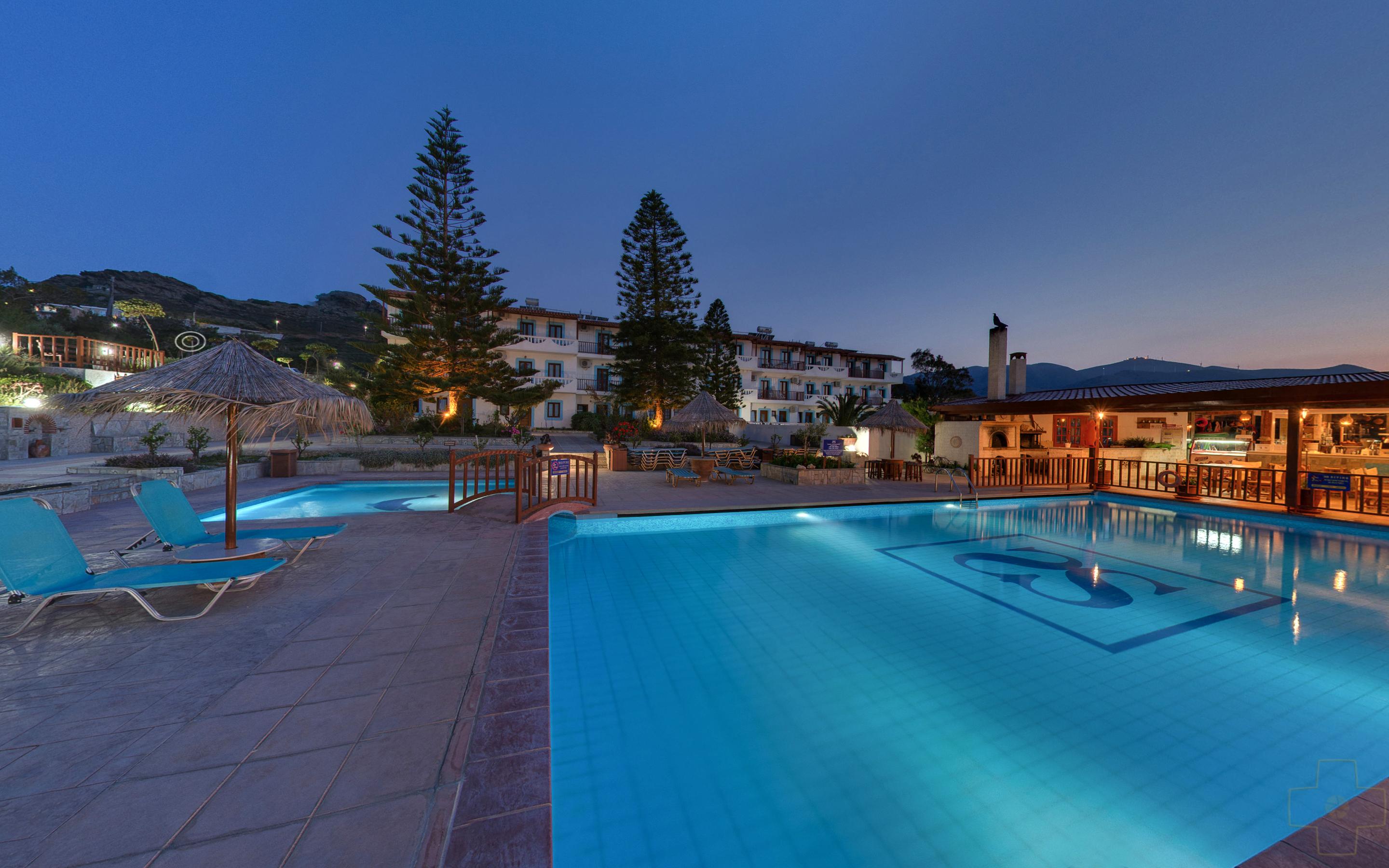 Spiros-Soula Family Hotel & Apartments Agia Pelagia Eksteriør billede